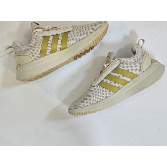 Adidas Racer TR21 Beige Youth Sneakers Size 2Y - Picture 2 of 8